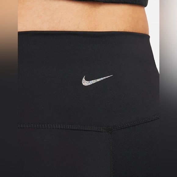 NIKE Yoga Women's High-Waisted 7/8 Leggings - Picture 2 of 10